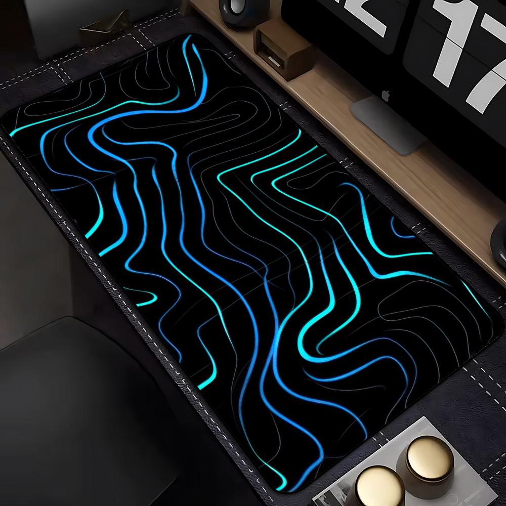 لوحة ماوس كبيرة جداً XXL للألع - مراجعة The Office Tech وسعره